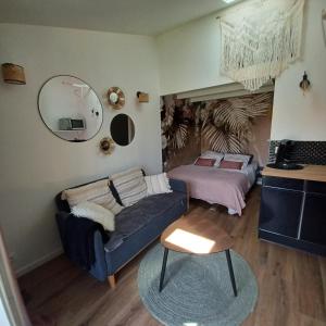 Appartements Petit cocon avec terrasse : photos des chambres