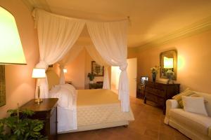 Deluxe Double Room with Balcony room in Residenza d'Epoca Campo Regio Relais