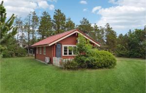 Two-Bedroom Holiday Home In Skjern