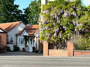 Acorn Cottage - 奥勒顿