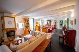 Maisons de vacances Le Pech Merle YourHostHelper : photos des chambres