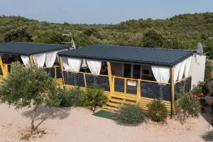 Beachhouse Smiley - Tisno