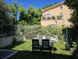 Appartamento con 2 Camere da Letto