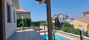 Histria apartment with own private pool near the beach