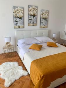 Roman Forum Apartments