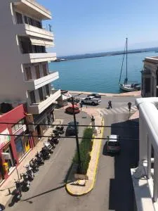 vintage apartment with port view - 希俄斯