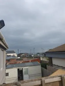 The hawthorns large detached 3 bedroom family home - 锡厄姆