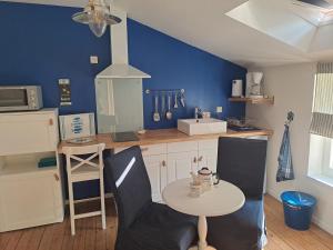 Appartements F1 proche des Thermes : photos des chambres