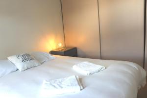 Appartements Residence St Marc - L'Art Deco - Centre ville : photos des chambres