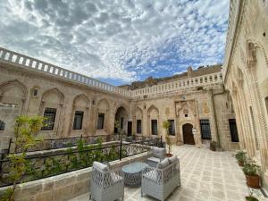 Legacy Mesopotamia Hotel