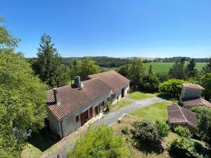 Maisons de vacances Maison de campagne au calme Perigord : photos des chambres