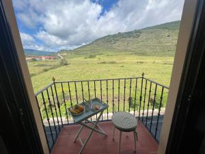 VILLA CARMEN coqueto apartamento con piscina y garaje by Apartamentos Logrono