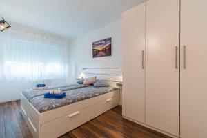 Flexible SelfCheckIns 53 - Zagreb - Loggia - New - Luxury