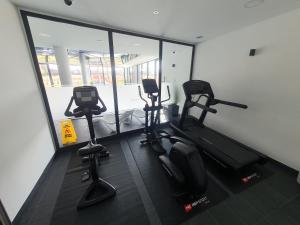 Ostseetraum - Pool, Sauna, Jacuzzi, 2 Bikes, Spielplatz, Apartments