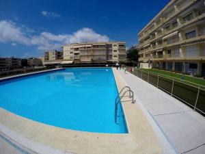 Appartements Appartement climatise avec piscines proche mer : photos des chambres