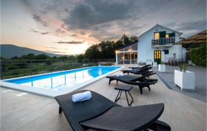 Nice Home In Medov Dolac With Sauna