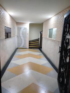 PERLE Au centre de RABAT