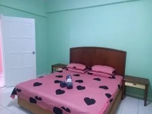 Rose Gold Homestay - Kampong Bukit Darat