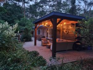 Holiday home bos en heide