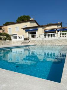 Villas Villa 30mn de Cannes : photos des chambres