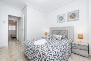 Playa del Pinet Apartment