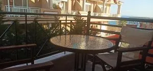 Basilis room 2 - Loútsa