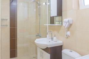 Central location and FREE parking