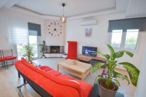 Cozy Cloud Apartment