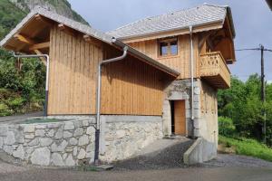 Chalets L'echappee Belle en Montagne : photos des chambres