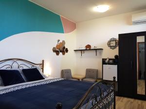 Apartment and rooms Parus