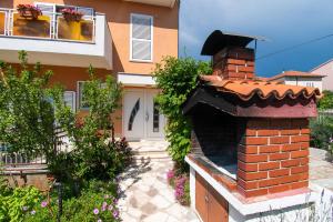 Apartments Cace
