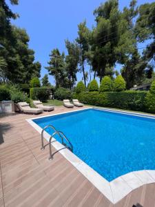 Sani Green Villa
