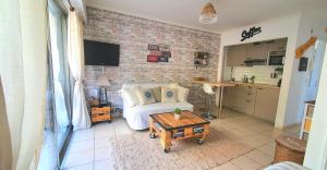 Cannes Centre Congrés Croisette Plage Au calme