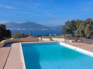 Appartements T3 climatise vue mer piscine tennis : photos des chambres