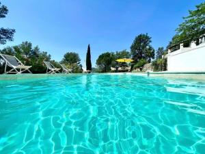 Appartements Villa avec piscine au calme : photos des chambres