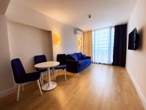 OrbiCity - Apartment - Sleeps4 - Seaside - Parking