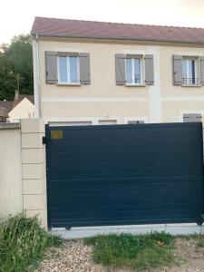 Petite maison sur les traces de Van gogh