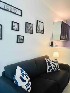 Appartements Wendy family flat with calm courtyard 3min for metro Paris in 10 mins : photos des chambres