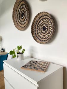 Appartements Agreable studio sous les toits - Parking - WiFi : photos des chambres