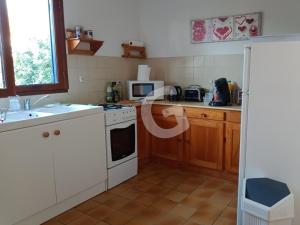 Maisons de vacances Maison T3 conviviale pour 5 pers, proche plage et commerces a La Tranche-sur-Mer - FR-1-357-311 : photos des chambres