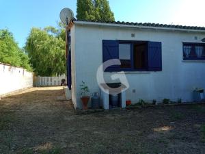 Maisons de vacances Maison T3 conviviale pour 5 pers, proche plage et commerces a La Tranche-sur-Mer - FR-1-357-311 : photos des chambres