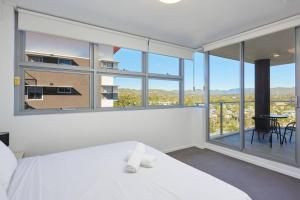 Two bedroom Apartment in Robina Center