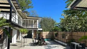 Puerto Galera Home - Balatero