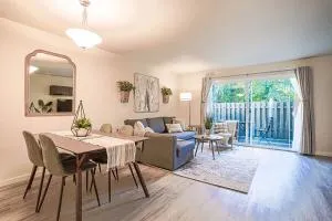 Bellevue's townhome btw T-mobile & Microsoft HQ - Mint Grove