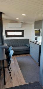 Karemajat wagon cottage