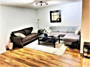 Park side Basement 2 bedroom suite
