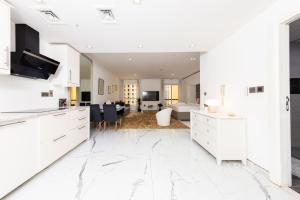 Fantastic OFFER! Beautifully upgraded Studio Apt - JBR