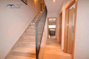 Adosado Familiar con Piscina y Terraza