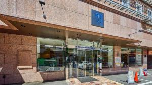 Toyoko Inn Shin-osaka Higashi-mikuni Ekimae