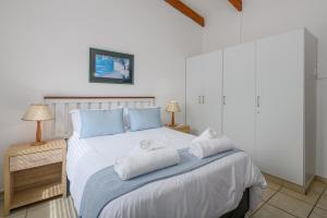 San Lameer Villa 1902 - 2 Bedroom Standard - 4 pax - San Lameer Rental Agency